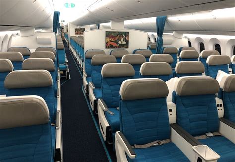 Airline Seat Maps, Flights shopping and Flight information.